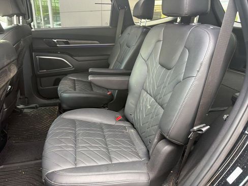 Used 2025 Kia Telluride SX Prestige X-Line AWD/4WD image 17