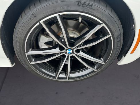 Used 2022 BMW 330i xDrive Sedan w/ M Sport Package AWD/4WD image 14