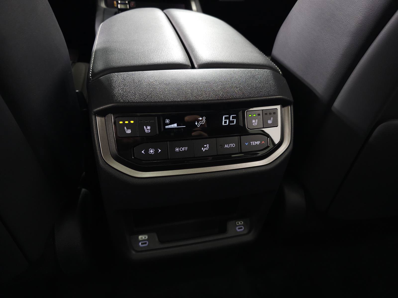 Certified 2025 Lexus TX 350 AWD w/ Technology Package image 38