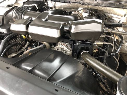 Used 2018 Ford F250 XL w/ Power Equipment Group AWD/4WD image 36