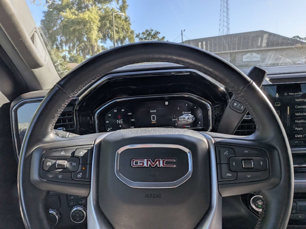 Used 2025 GMC Sierra 1500 SLT RWD image 20
