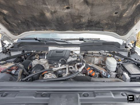 Used 2015 Chevrolet Silverado 2500 LT w/ Z71 Package, Off-Road image 14