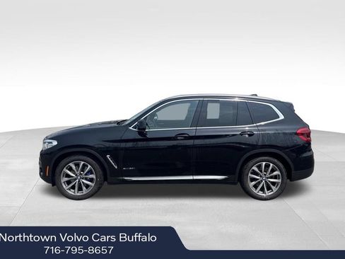 Used 2018 BMW X3 xDrive30i AWD/4WD image 2