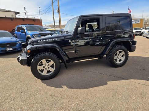 Used 2012 Jeep Wrangler Rubicon w/ Dual Top Group image 5