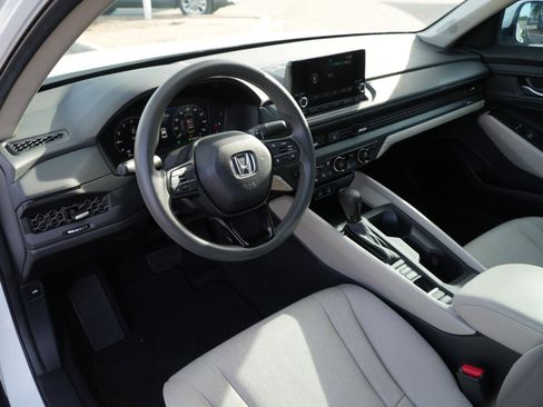 Used 2024 Honda Accord EX image 15