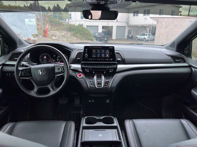 Used 2025 Honda Odyssey Sport-L image 9