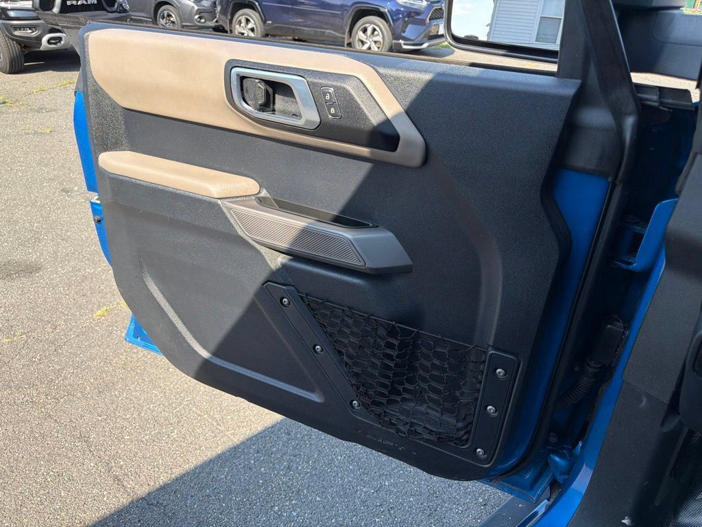 Used 2022 Ford Bronco Wildtrak AWD/4WD image 19