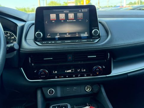 Used 2021 Nissan Rogue SV w/ Premium Package AWD/4WD image 14