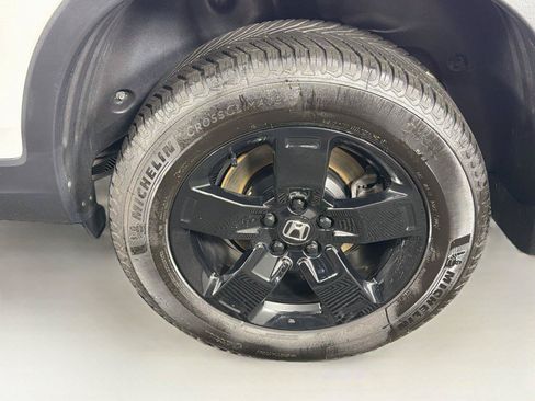 Used 2025 Honda Ridgeline Black Edition image 36