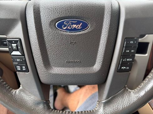 Used 2012 Ford F150 Lariat w/ Lariat Chrome Pkg AWD/4WD image 11