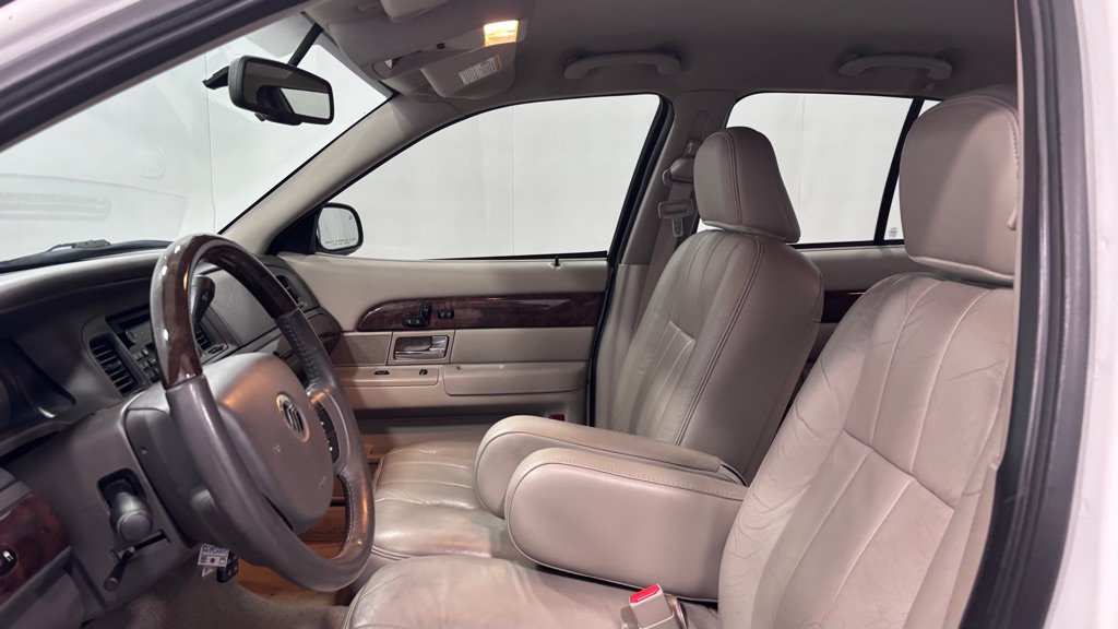 Used 2008 Mercury Grand Marquis LS RWD image 12