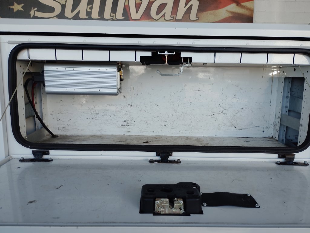 Used 2016 Ford F250 XL w/ Power Equipment Group RWD image 20