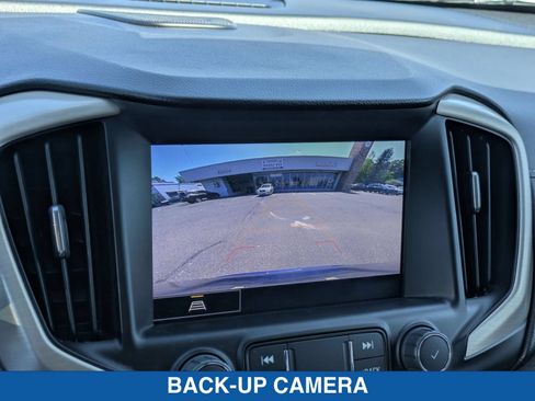 Used 2022 GMC Terrain Denali w/ LPO, Floor Liner Package AWD/4WD image 23