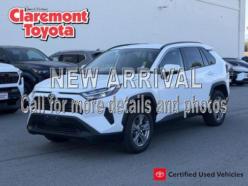 Certified 2025 Toyota RAV4 XLE image 1