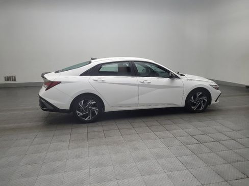 Used 2025 Hyundai Elantra Sport FWD image 10