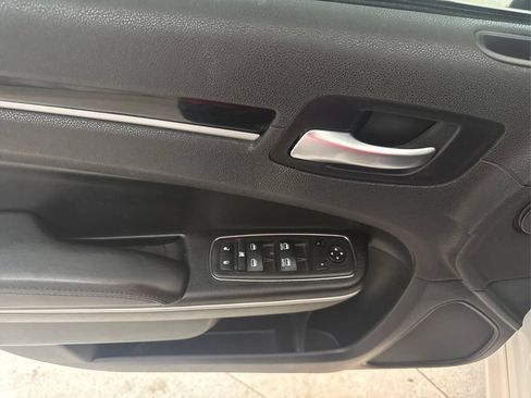 Used 2023 Chrysler 300 Touring w/ Sport Appearance Package RWD image 32
