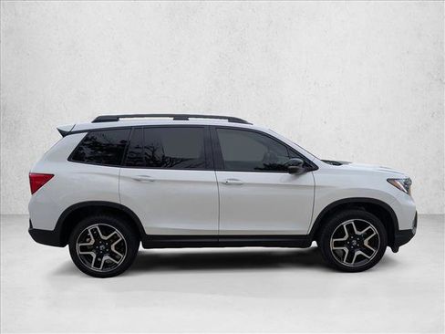 Certified 2023 Honda Passport Elite image 4