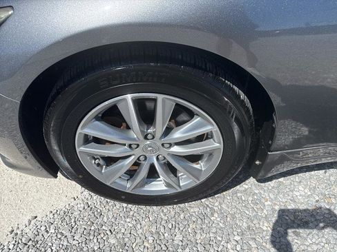 Used 2015 INFINITI Q50 2.0t w/ Moonroof Package image 7