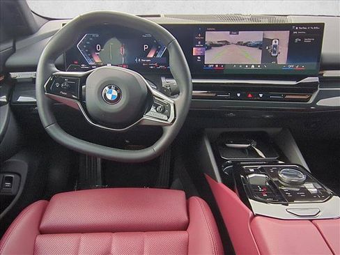 Certified 2024 BMW 530i xDrive w/ Premium Package image 19