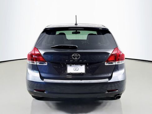 Used 2015 Toyota Venza LE image 6