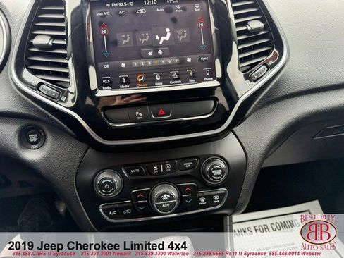 Used 2019 Jeep Cherokee Limited AWD/4WD image 17