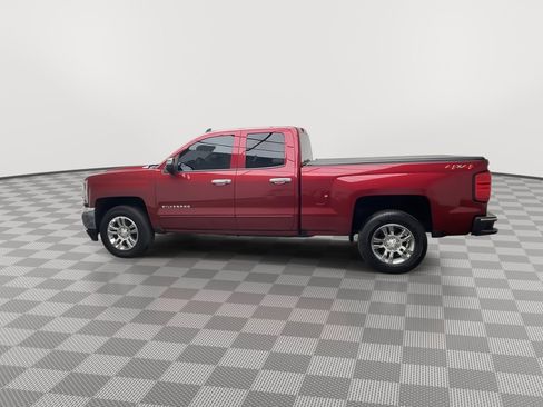 Used 2018 Chevrolet Silverado 1500 LT w/ All Star Edition image 37