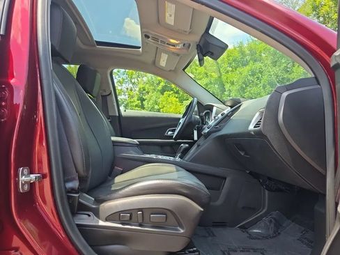 Used 2017 Chevrolet Equinox Premier w/ Enhanced Convenience Package FWD image 47