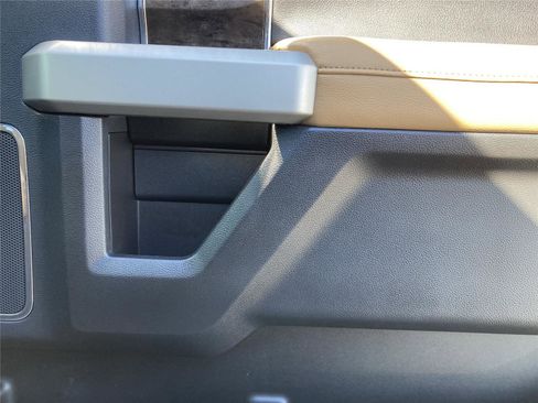 Used 2022 Ford F250 Lariat w/ Lariat Value Package image 26