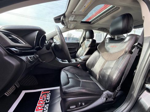 Used 2014 Chevrolet SS image 19