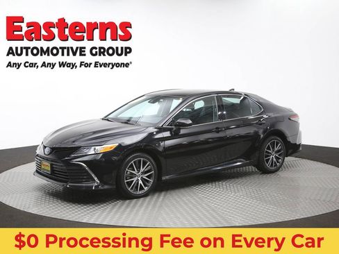 Used 2022 Toyota Camry XLE FWD image 56