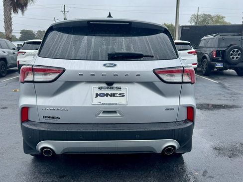 Certified 2020 Ford Escape Titanium w/ Titanium Premium Package 2.0 image 10