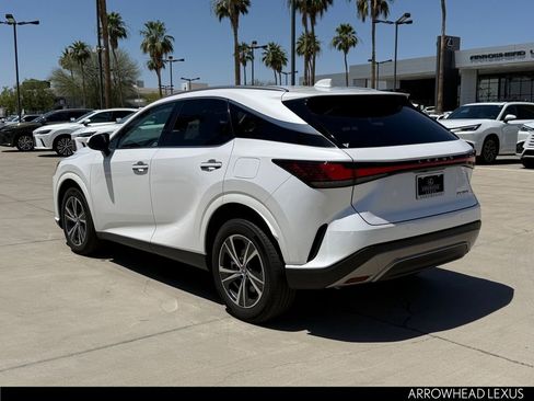 Used 2024 Lexus RX 350 FWD w/ Technology Package image 4