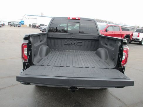 Used 2018 GMC Sierra 1500 SLT image 5