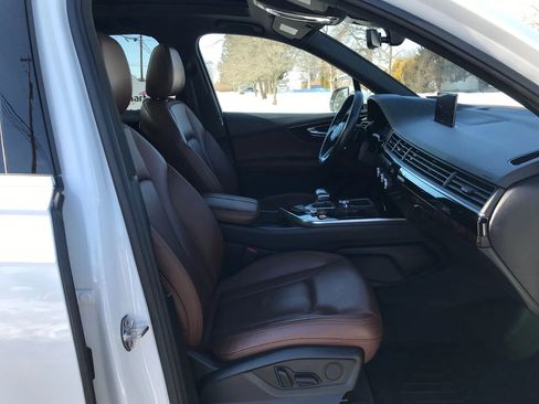 Used 2018 Audi Q7 3.0T Premium image 54