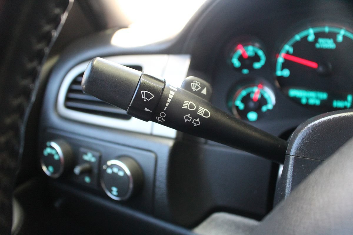 Used 2013 Chevrolet Silverado 2500 LTZ w/ LTZ Plus Package AWD/4WD image 22