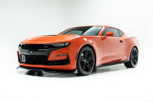 Used 2019 Chevrolet Camaro SS RWD image 8