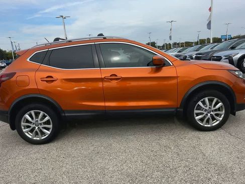 Used 2020 Nissan Rogue Sport SV w/ All-Weather Package image 9