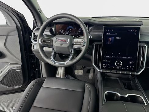 New 2026 GMC Acadia Elevation FWD image 25