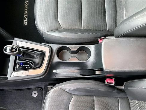 Used 2020 Hyundai Elantra Limited w/ Ultimate Package 03 image 15