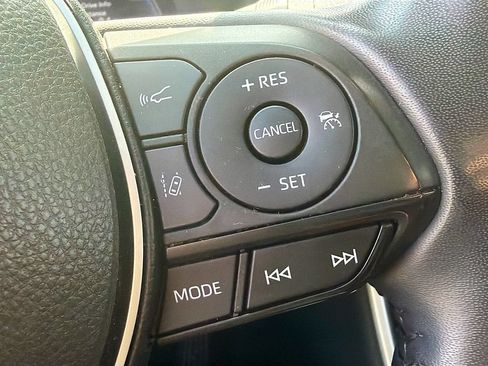 Used 2023 Toyota RAV4 Limited AWD/4WD image 39