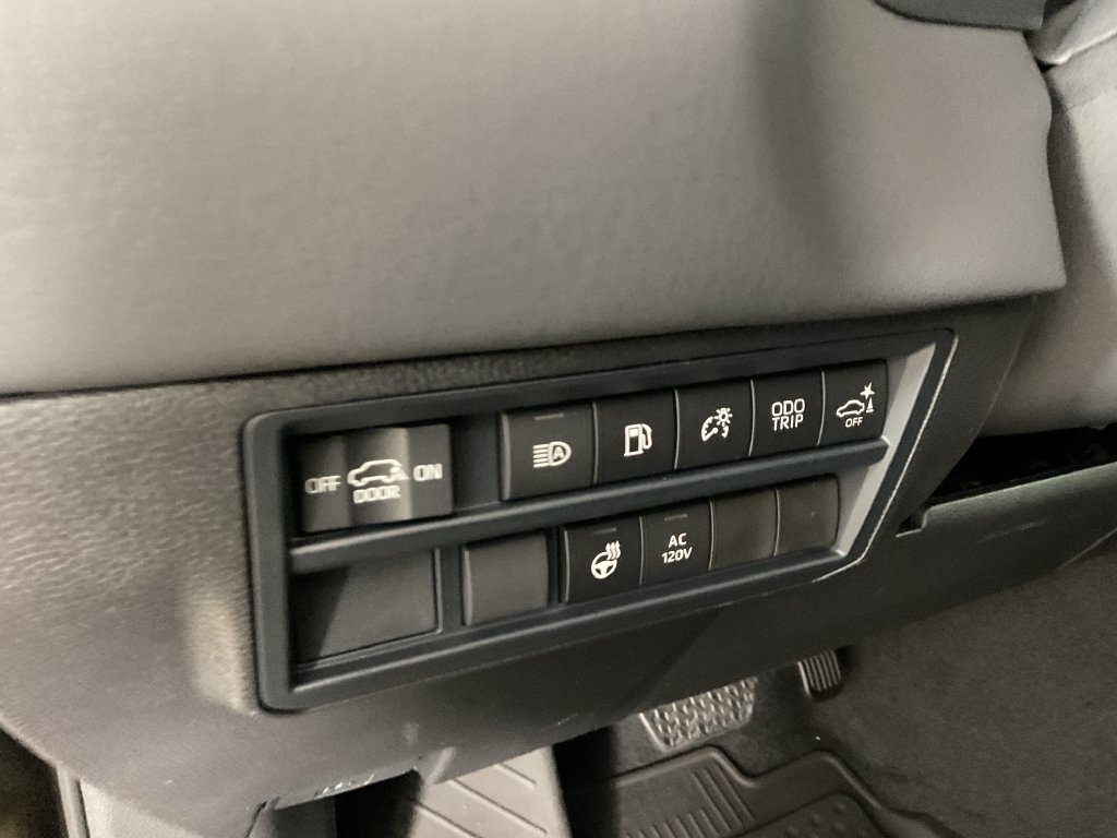 New 2026 Toyota Sequoia Platinum AWD/4WD image 17
