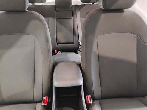 Used 2024 Hyundai Kona SE image 63