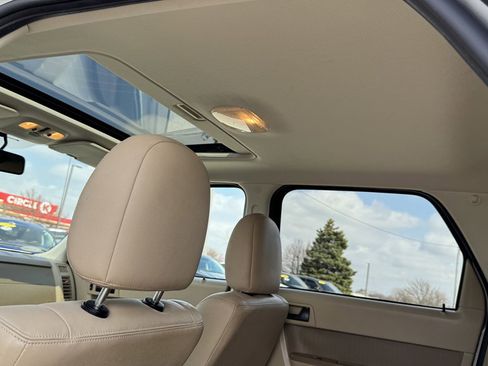 Used 2009 Ford Escape XLT image 20