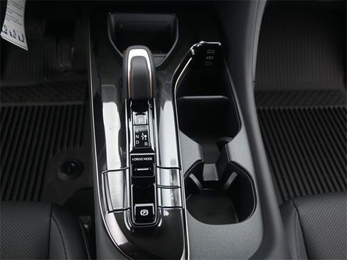 New 2026 Toyota Crown XLE image 6