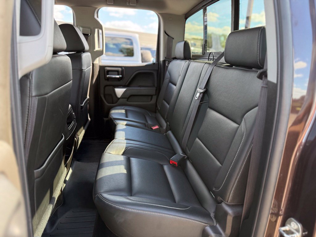 Used 2016 Chevrolet Silverado 1500 LTZ Z71 w/ LTZ Plus Package AWD/4WD image 14