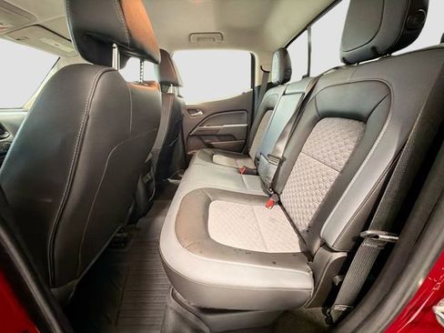 Used 2018 Chevrolet Colorado Z71 AWD/4WD image 21