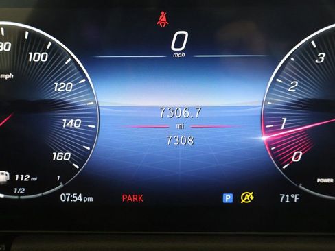 Certified 2025 Mercedes-Benz GLA 250 image 17