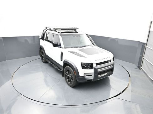 Used 2020 Land Rover Defender 110 HSE AWD/4WD image 46