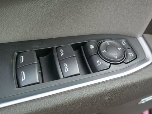 New 2026 GMC Sierra 1500 SLT w/ SLT Premium Plus Package image 16