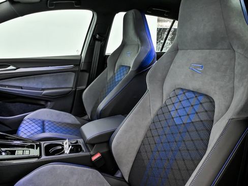 New 2026 Volkswagen Golf w/ Euro Style Package AWD/4WD image 7